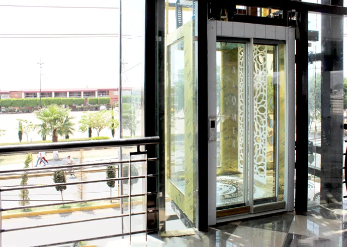 Panoramic elevator